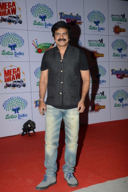 Memu-Saitham-Dinner-with-the-Stars